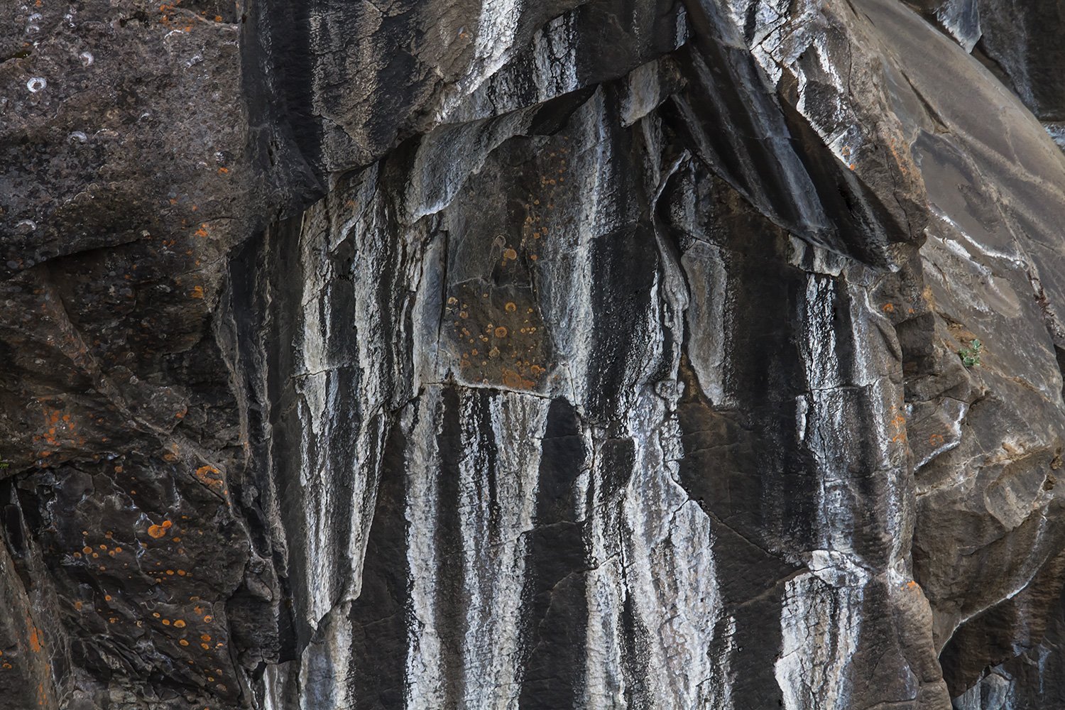 00011_M3_IJSLAND10_7D_FELLEBEAR_3_9830RCCz+60_15